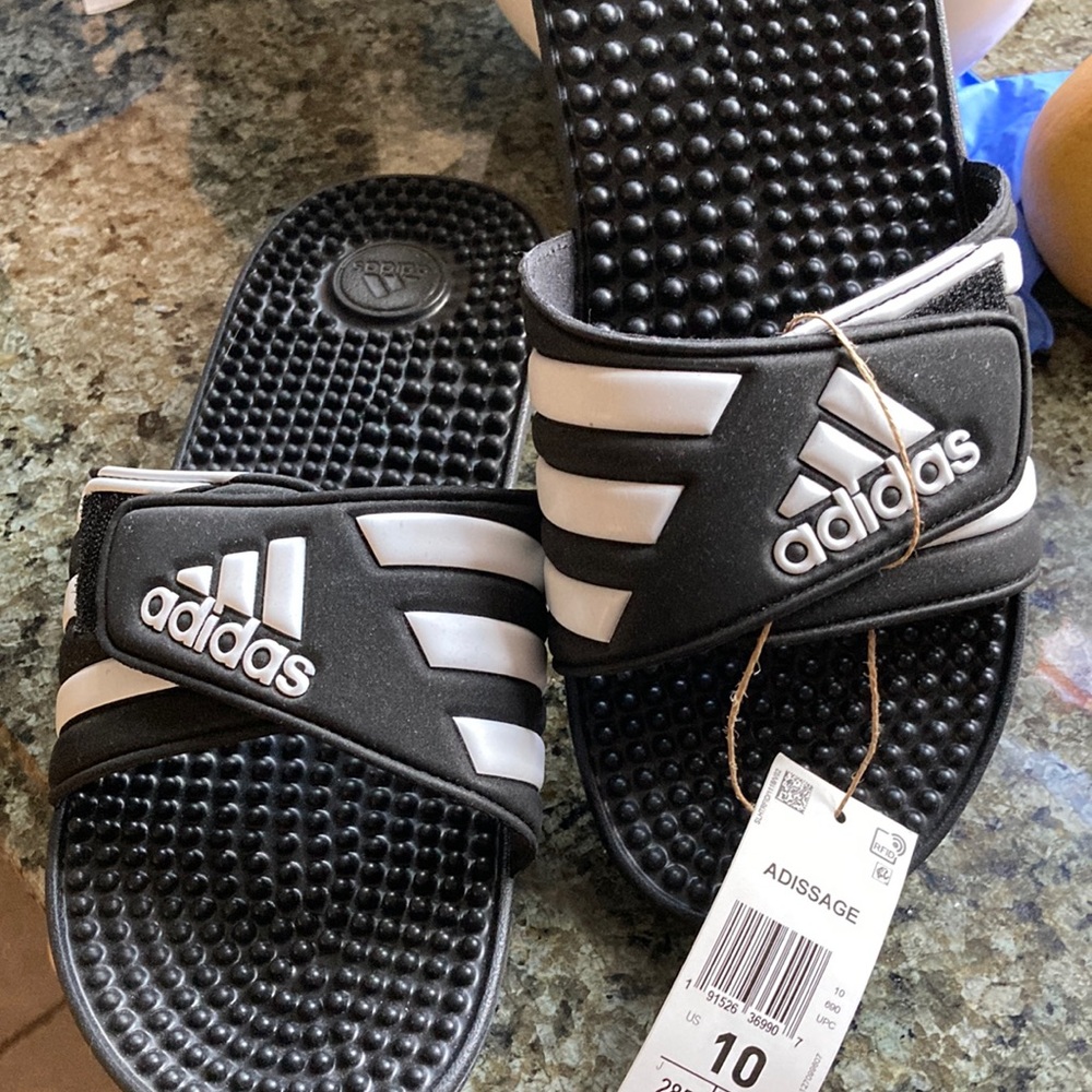 Men’s adidas size 10 slides